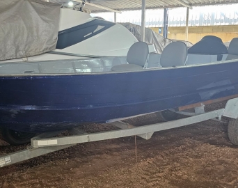 Lancha/bote de Alumínio 19pés